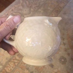 Rare Longaberger cream & lidded sugar bowls